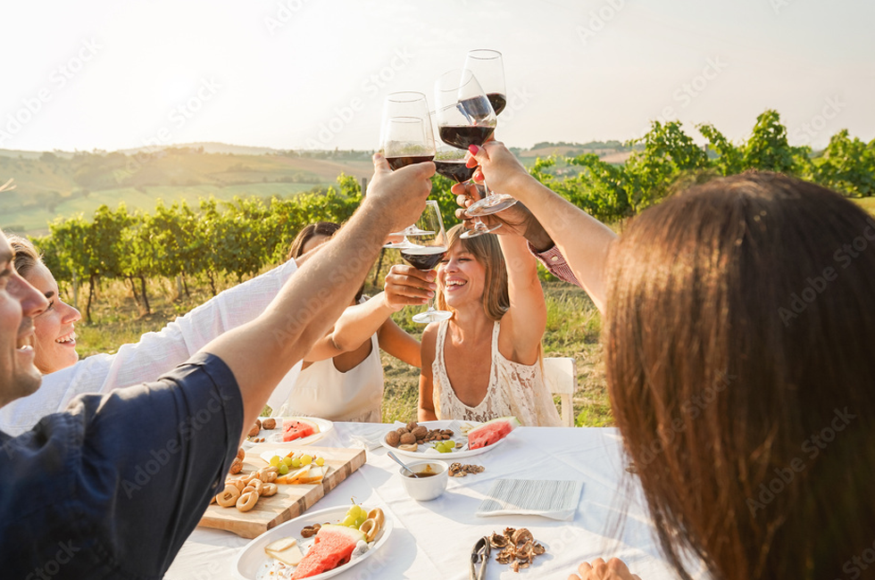 FPO-wine-cheers