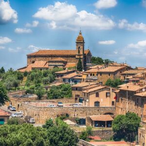 Cortona, Tuscany Apartment with Private Rooftop